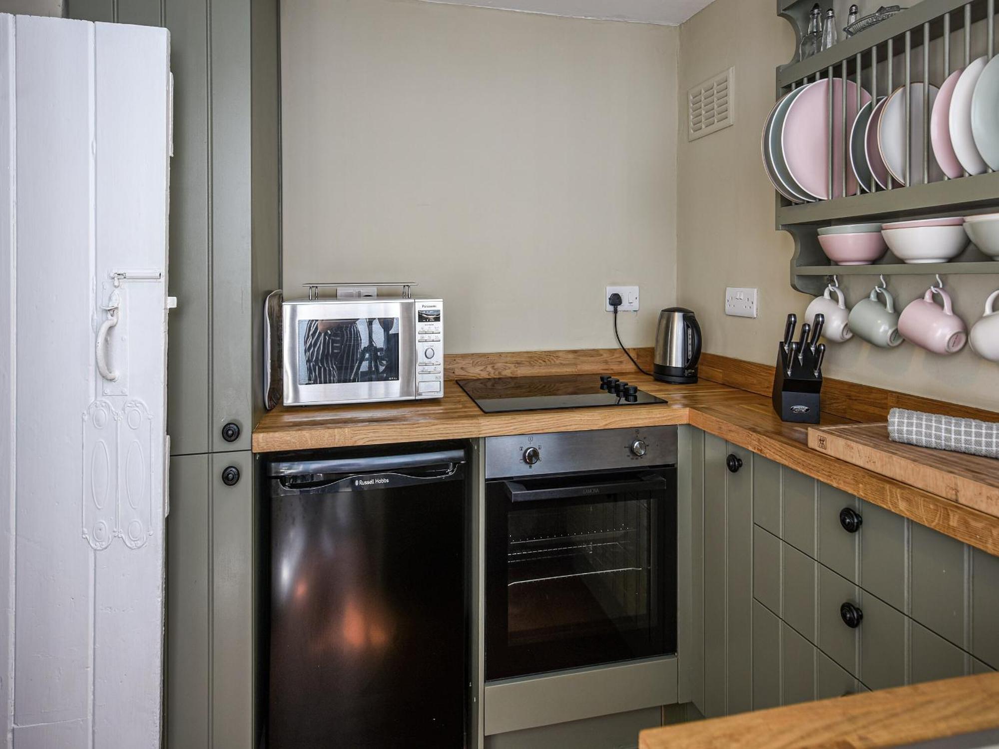 Bwthyn Llys Machynlleth Old Court House Villa Екстериор снимка